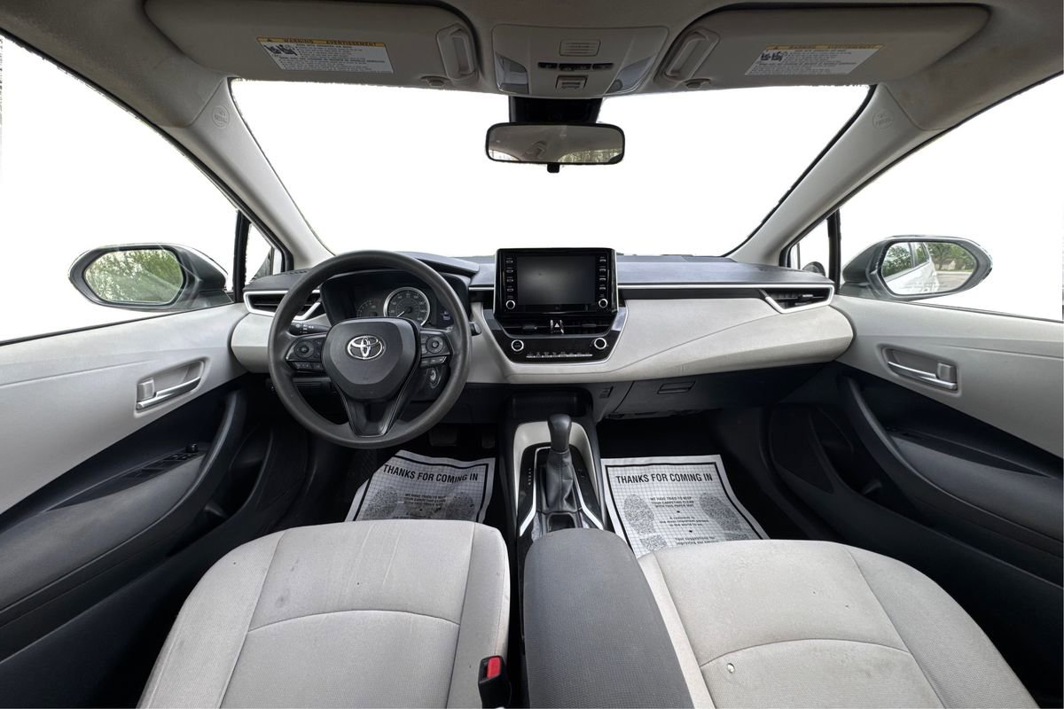 Used 2020 Toyota Corolla LE FWD image 23