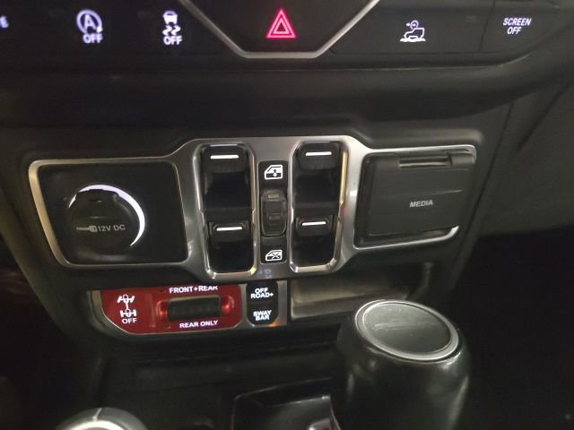 Used 2020 Jeep Gladiator Rubicon image 16