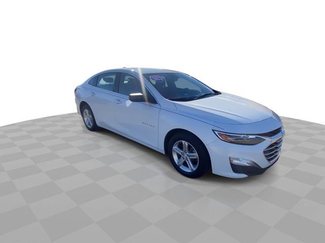 Used 2023 Chevrolet Malibu LS image 2
