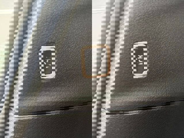 New 2026 Chrysler Pacifica Limited image 22