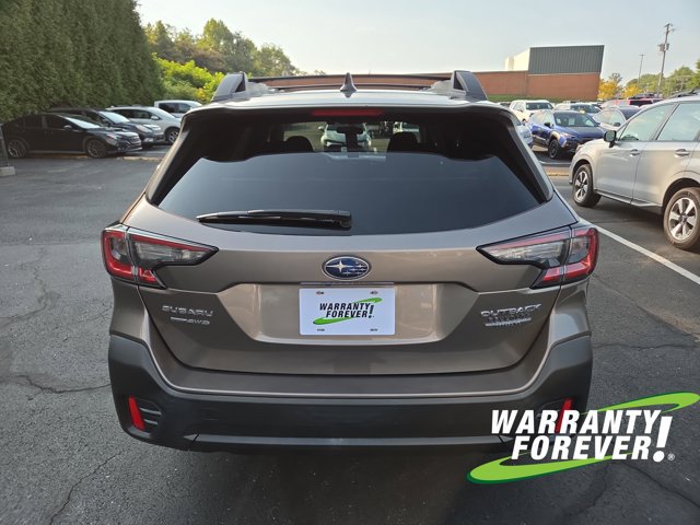 Used 2022 Subaru Outback Premium AWD/4WD image 6