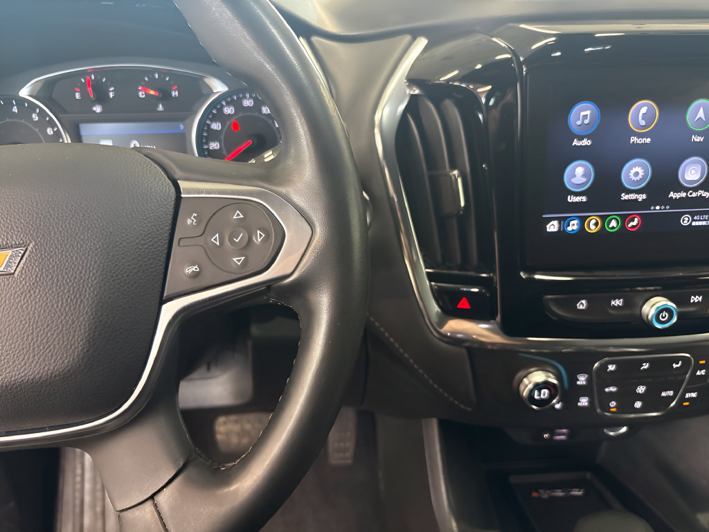 Used 2023 Chevrolet Traverse LT w/ LT Premium Package AWD/4WD image 26