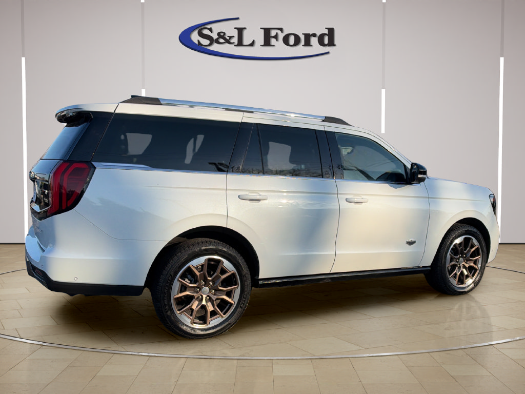Certified 2025 Ford Expedition King Ranch AWD/4WD image 8