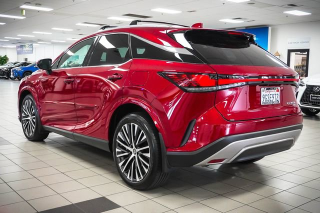 Certified 2023 Lexus RX 350 w/ Cold Area Package image 8