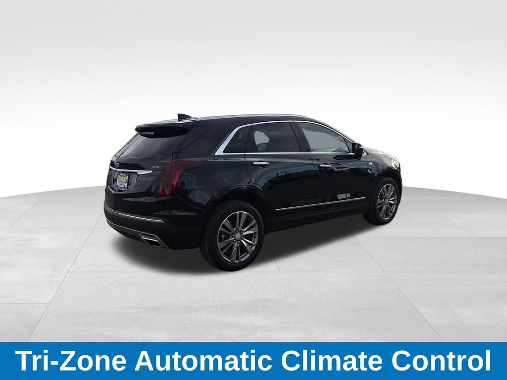 Used 2025 Cadillac XT5 Premium Luxury image 6