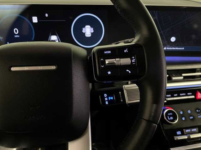 Used 2024 Hyundai Santa Fe Limited image 19