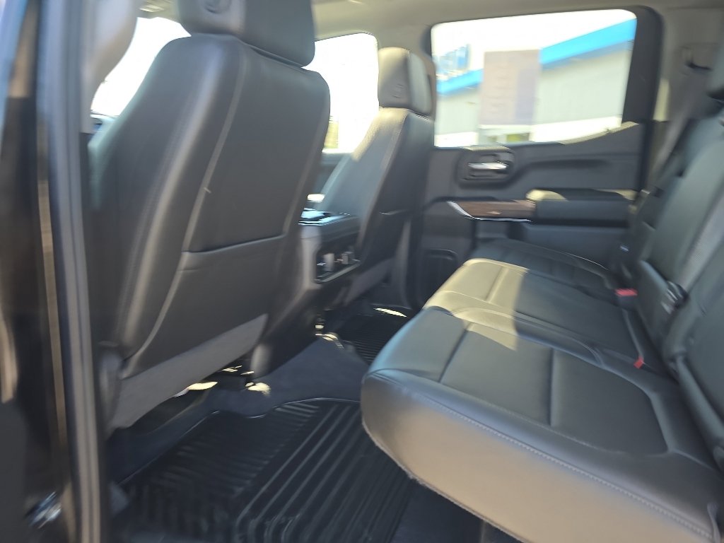 Used 2020 Chevrolet Silverado 1500 LT Trail Boss AWD/4WD image 17
