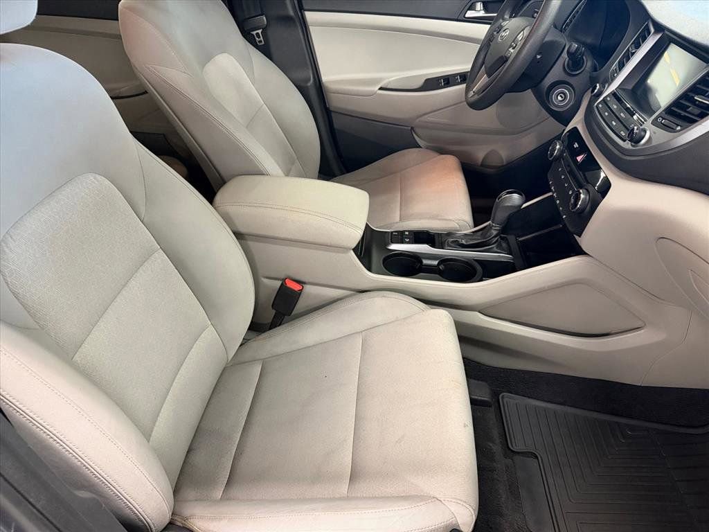 Used 2018 Hyundai Tucson SEL image 18