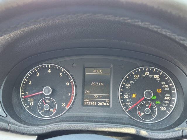 Used 2012 Volkswagen Passat 2.5 SE FWD image 20