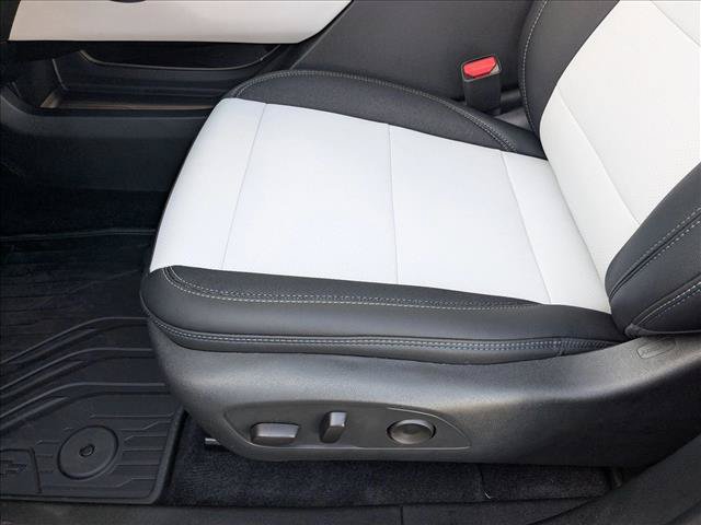 New 2026 Chevrolet Equinox EV LT w/ LPO, All-Weather Mat Package FWD image 4