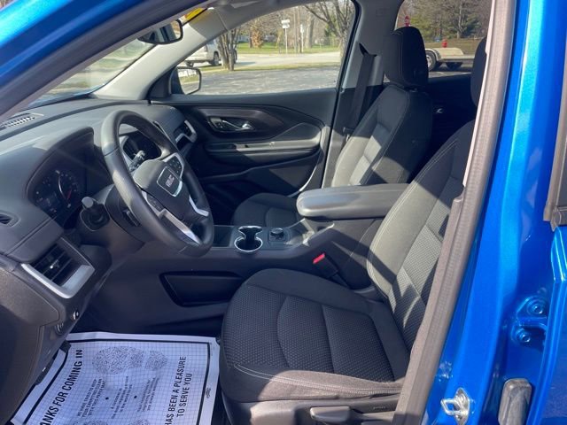 Used 2024 GMC Terrain SLE image 13