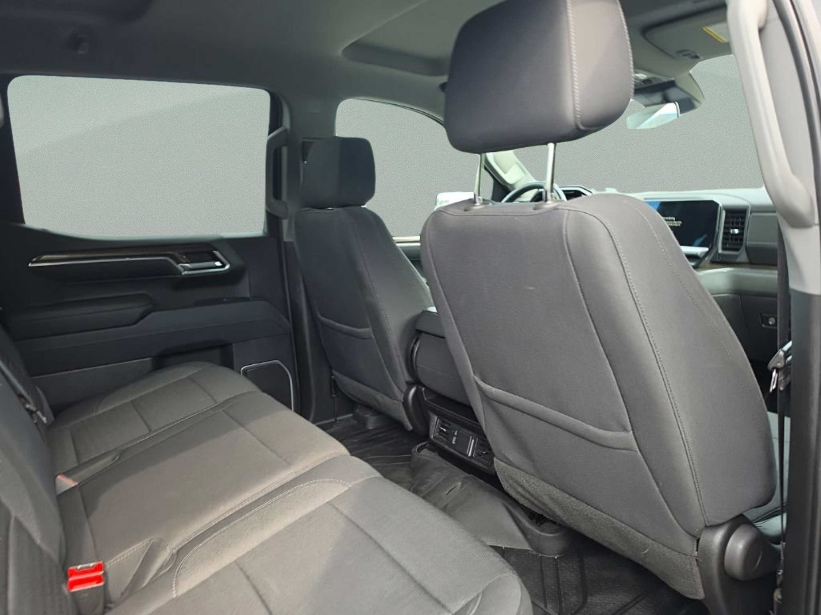 Used 2023 Chevrolet Silverado 1500 LT RWD image 24