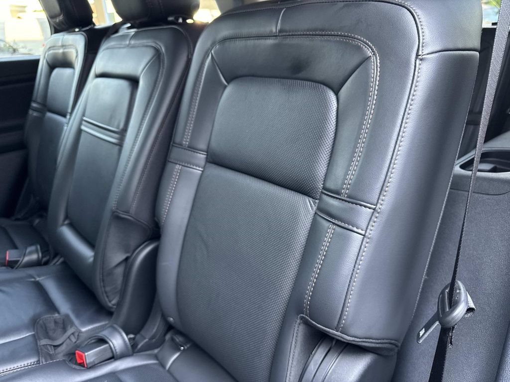 Used 2025 Lincoln Aviator Reserve w/ Illumination Package AWD/4WD image 14