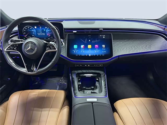 Used 2024 Mercedes-Benz E 350 4MATIC Sedan image 13