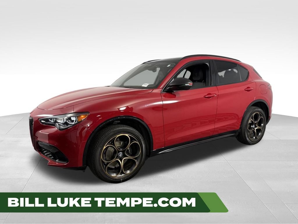 Used 2025 Alfa Romeo Stelvio Sprint AWD/4WD video 1