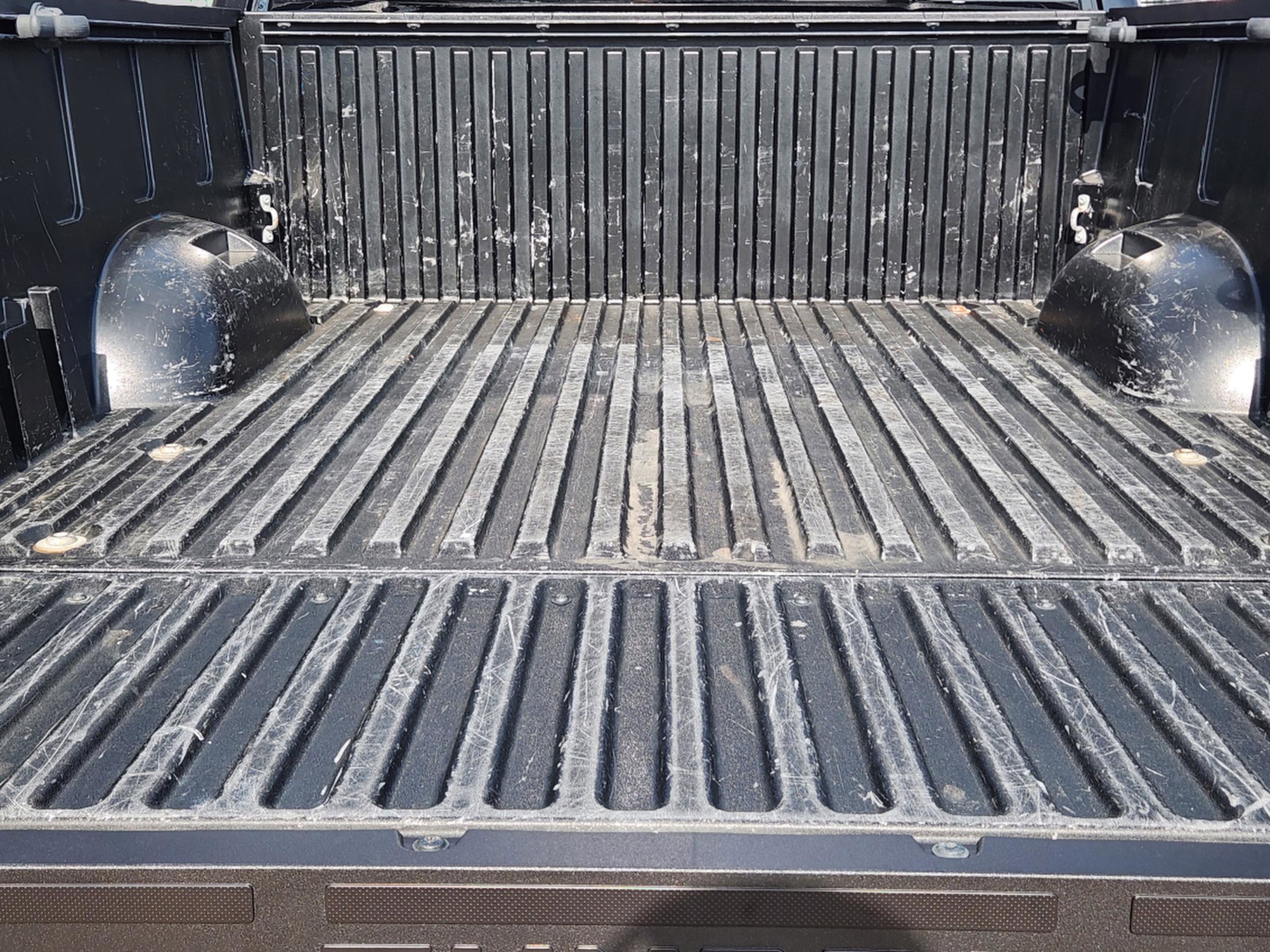 Used 2022 Toyota Tundra SR5 AWD/4WD image 26