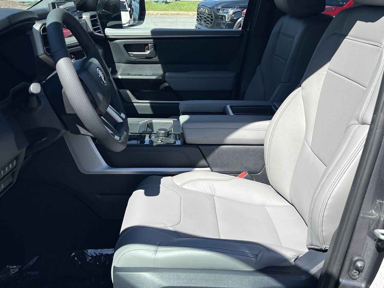 New 2026 Toyota Tundra Limited w/ TRD Off-Road Package AWD/4WD image 7