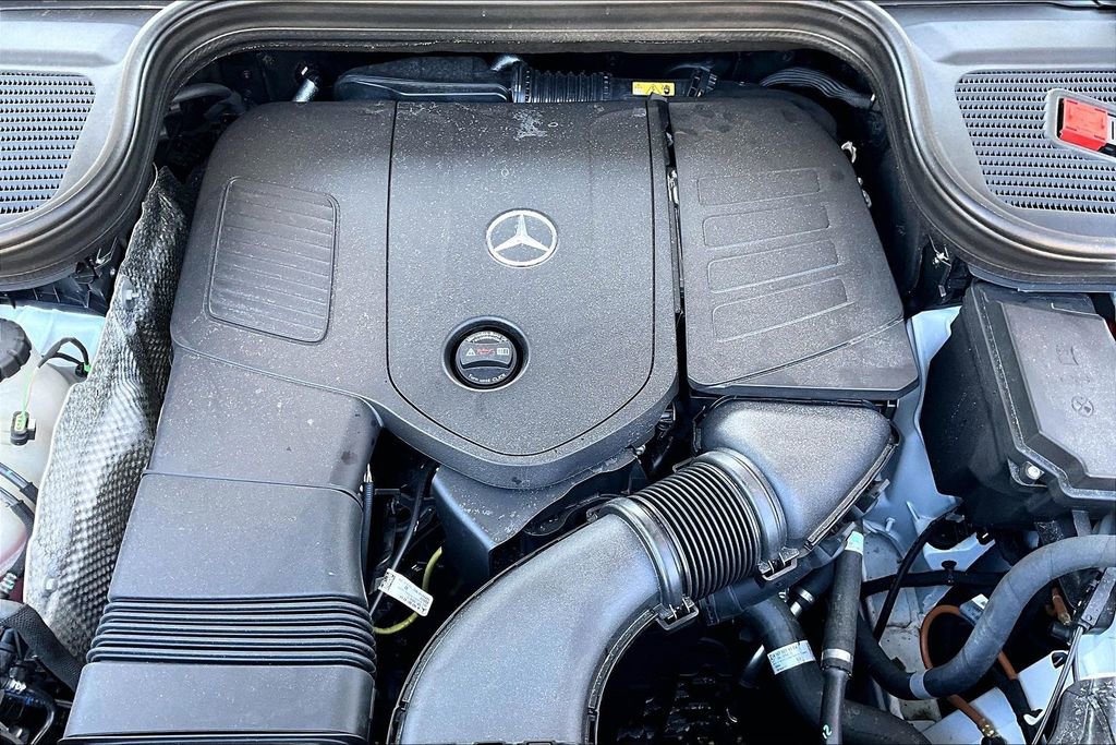 Certified 2025 Mercedes-Benz GLE 350 4MATIC image 33