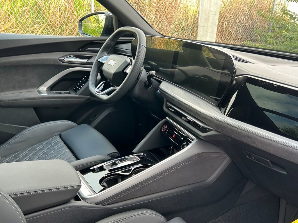 New 2025 Audi SQ5 Premium Plus image 43