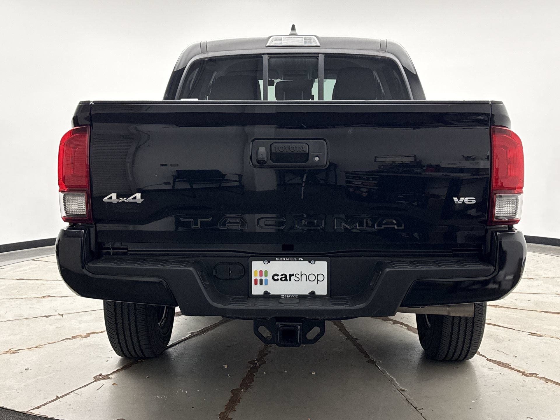 Used 2023 Toyota Tacoma SR AWD/4WD image 4