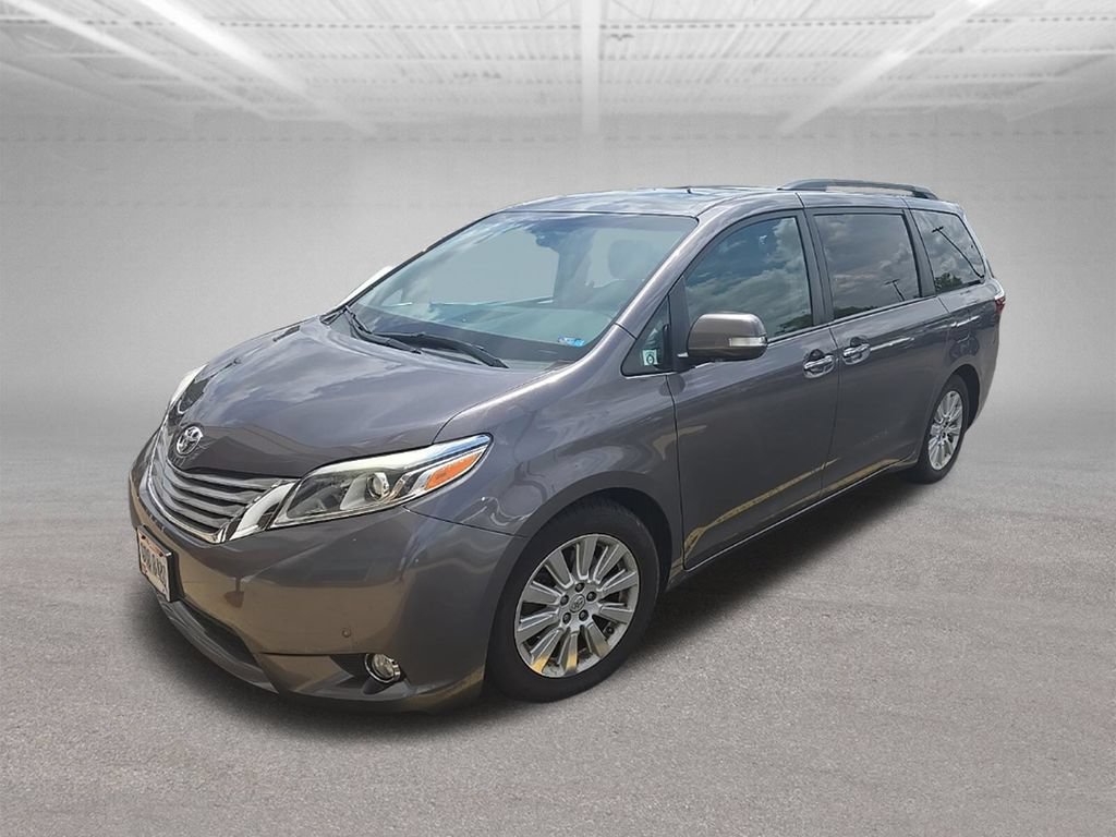 Used 2015 Toyota Sienna Limited Premium FWD image 4