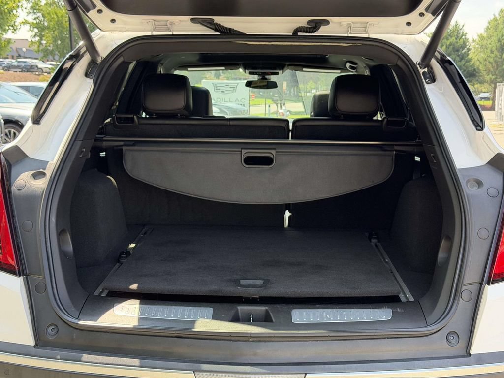 Used 2021 Cadillac XT5 Premium Luxury FWD image 12