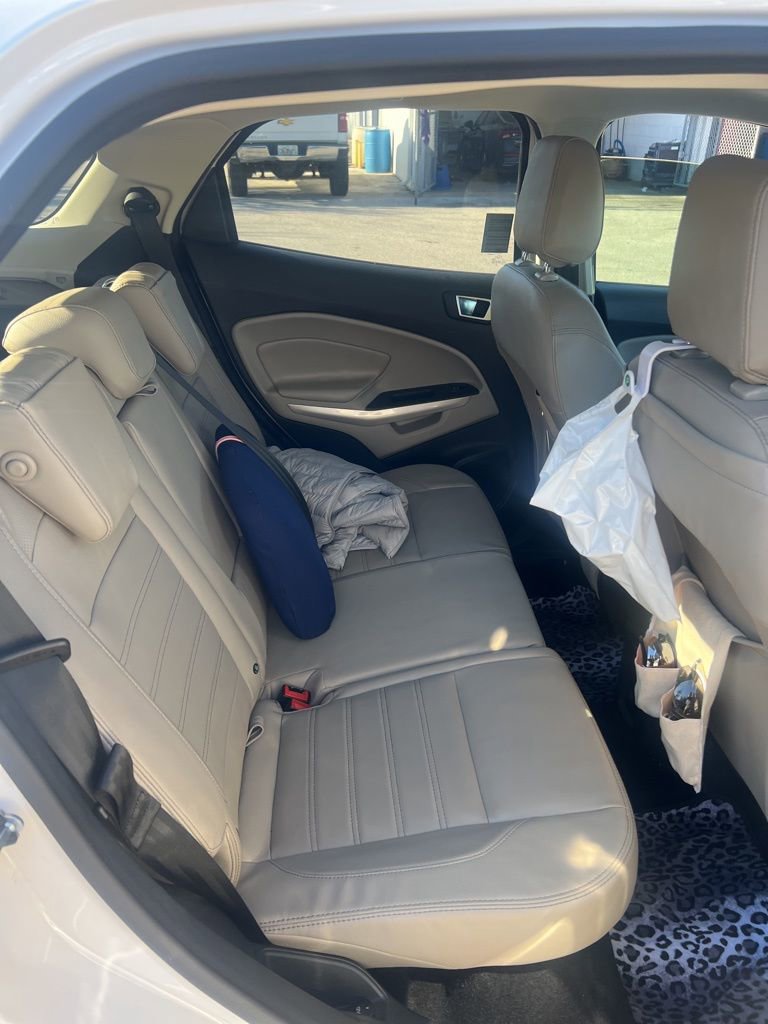 Used 2018 Ford EcoSport Titanium image 8