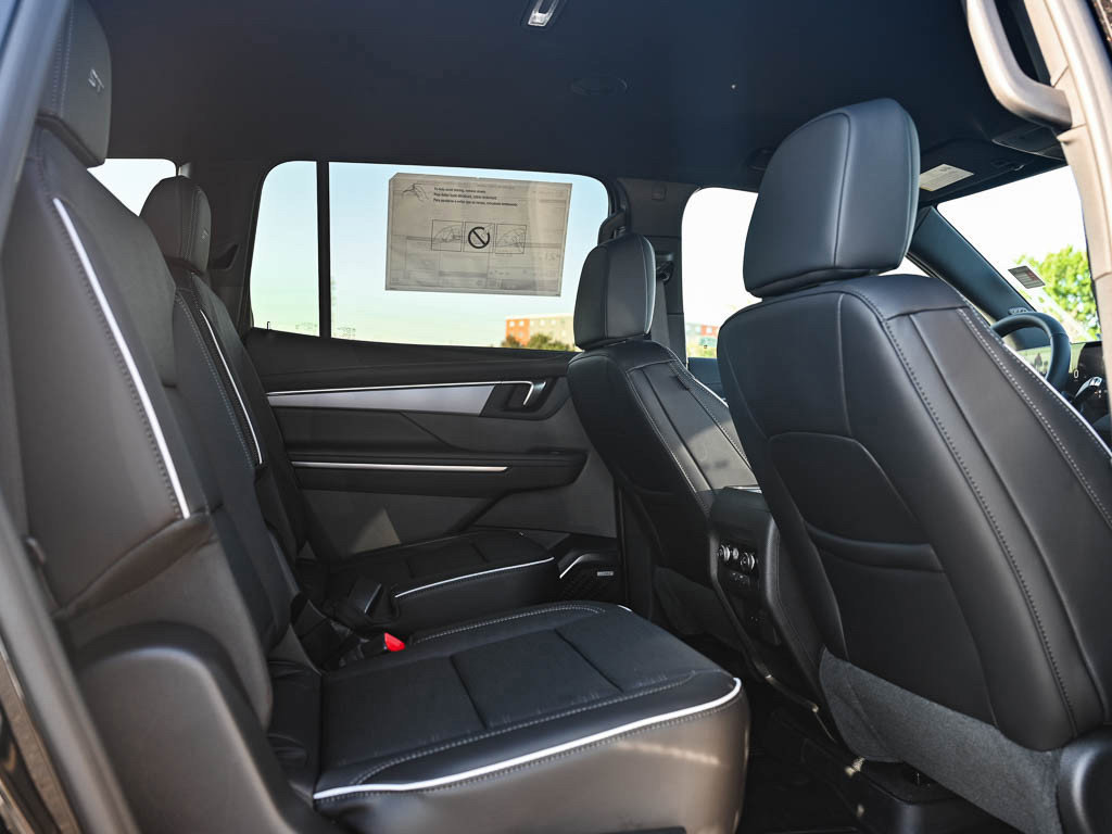 New 2026 Buick Enclave Sport Touring w/ Power Package image 14