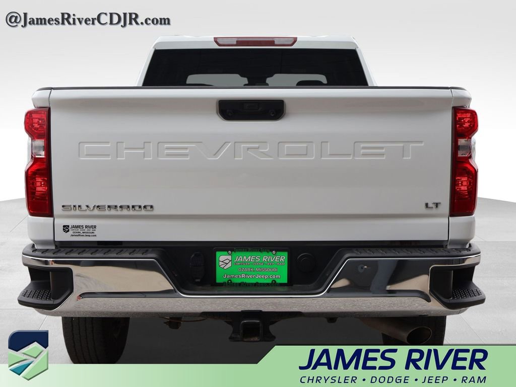 Used 2025 Chevrolet Silverado 2500 LT w/ Convenience Package image 4