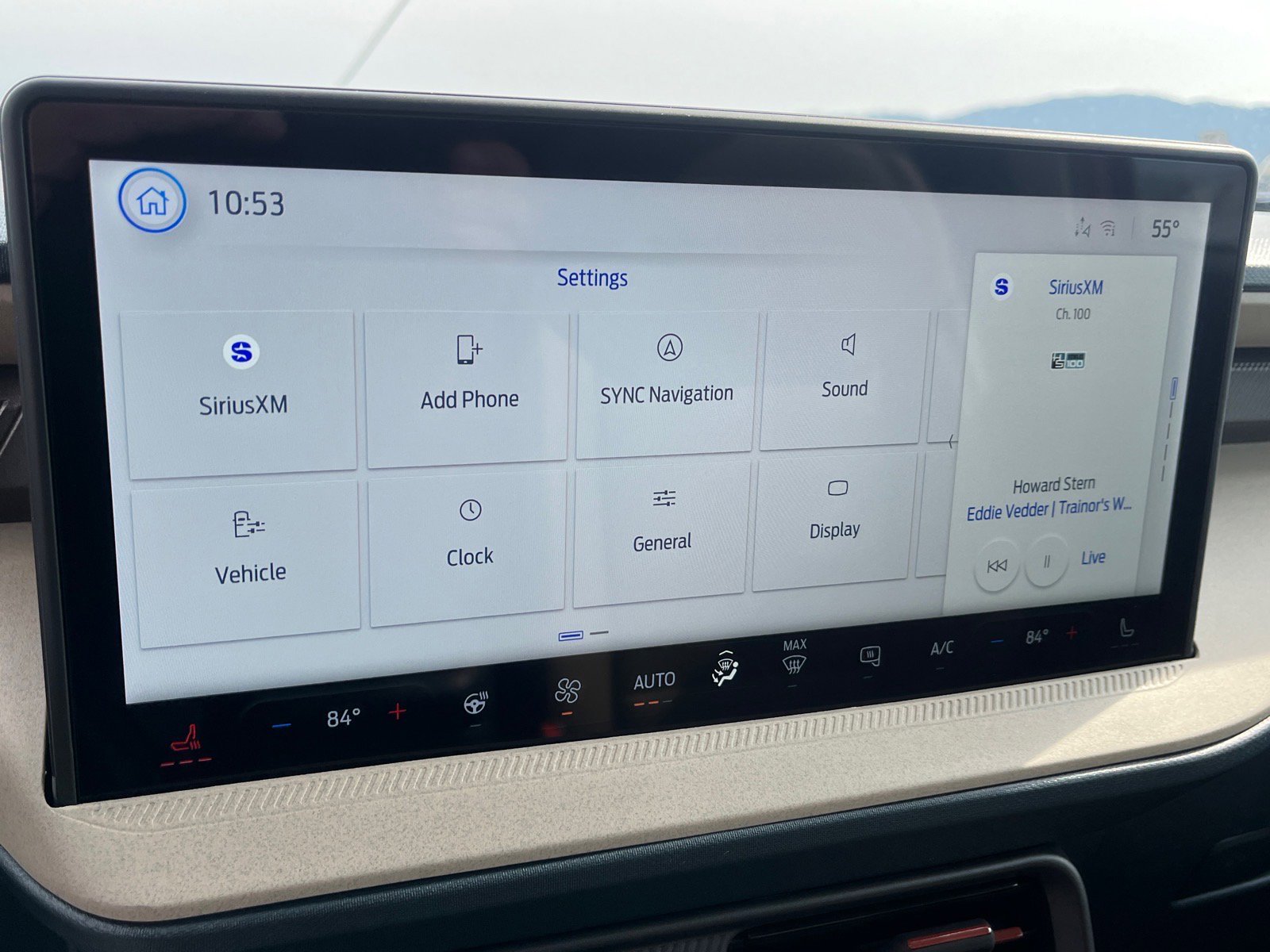 New 2026 Ford Maverick Lariat w/ 4K Tow Package image 13