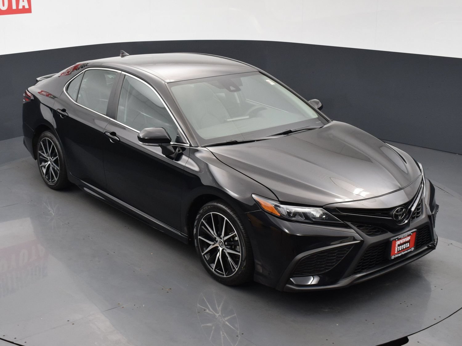 Used 2024 Toyota Camry SE AWD/4WD image 21