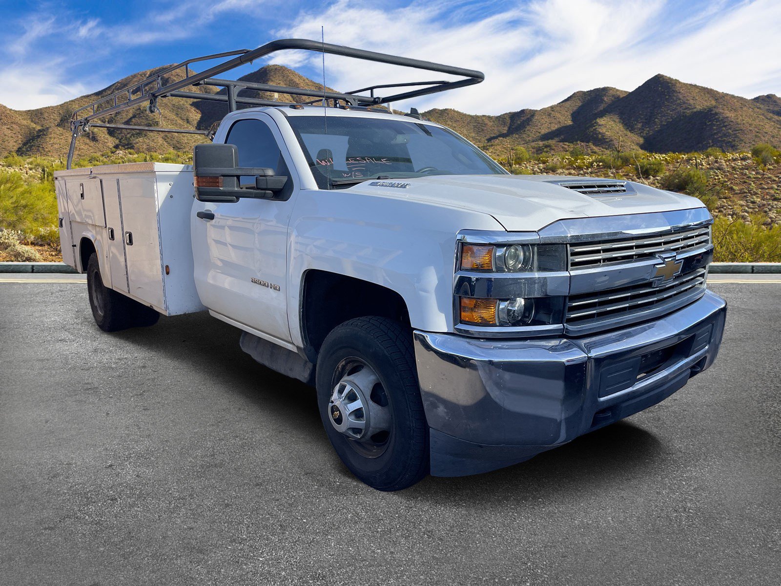 Used 2018 Chevrolet Silverado 3500 W/T w/ WT Convenience Package RWD image 3