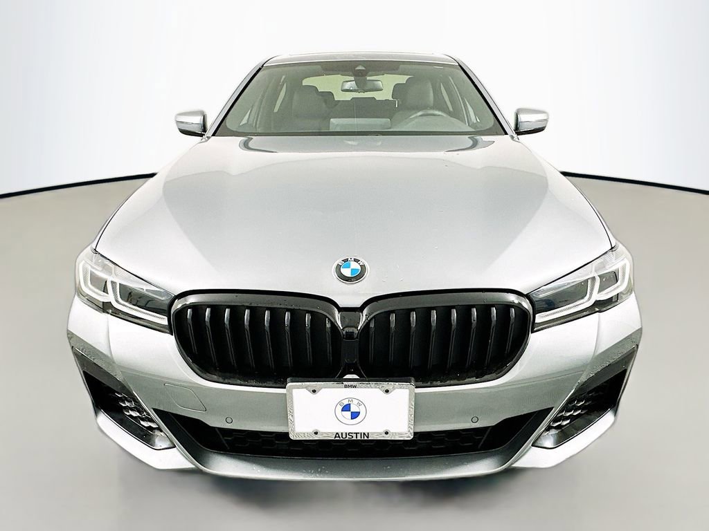 Certified 2023 BMW 530i xDrive w/ M Sport Package AWD/4WD image 2