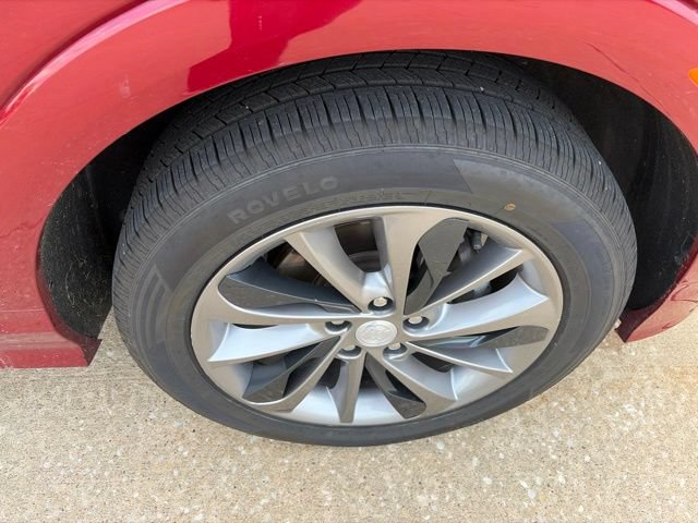 Used 2021 Buick Encore GX Select w/ Sport Touring Package FWD image 24