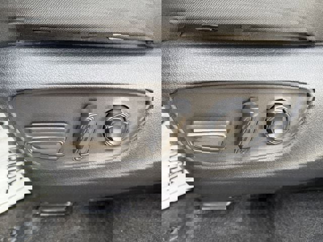 Used 2025 Toyota RAV4 XLE image 25