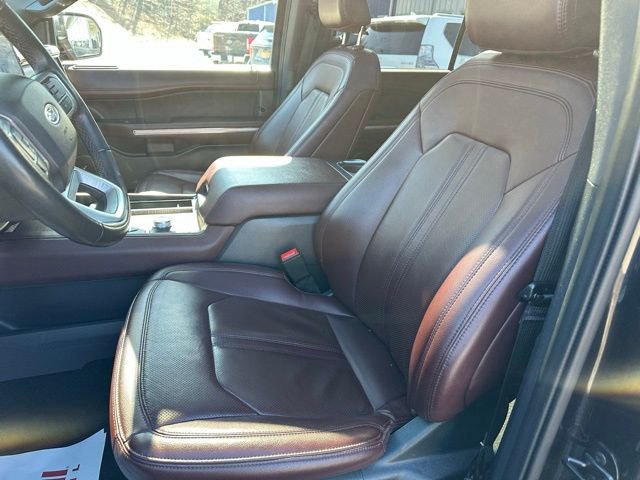 Used 2024 Ford Expedition Limited AWD/4WD image 30