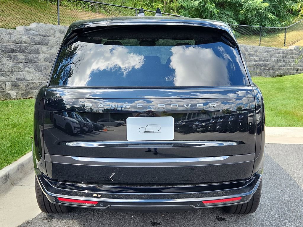 New 2025 Land Rover Range Rover SE image 7
