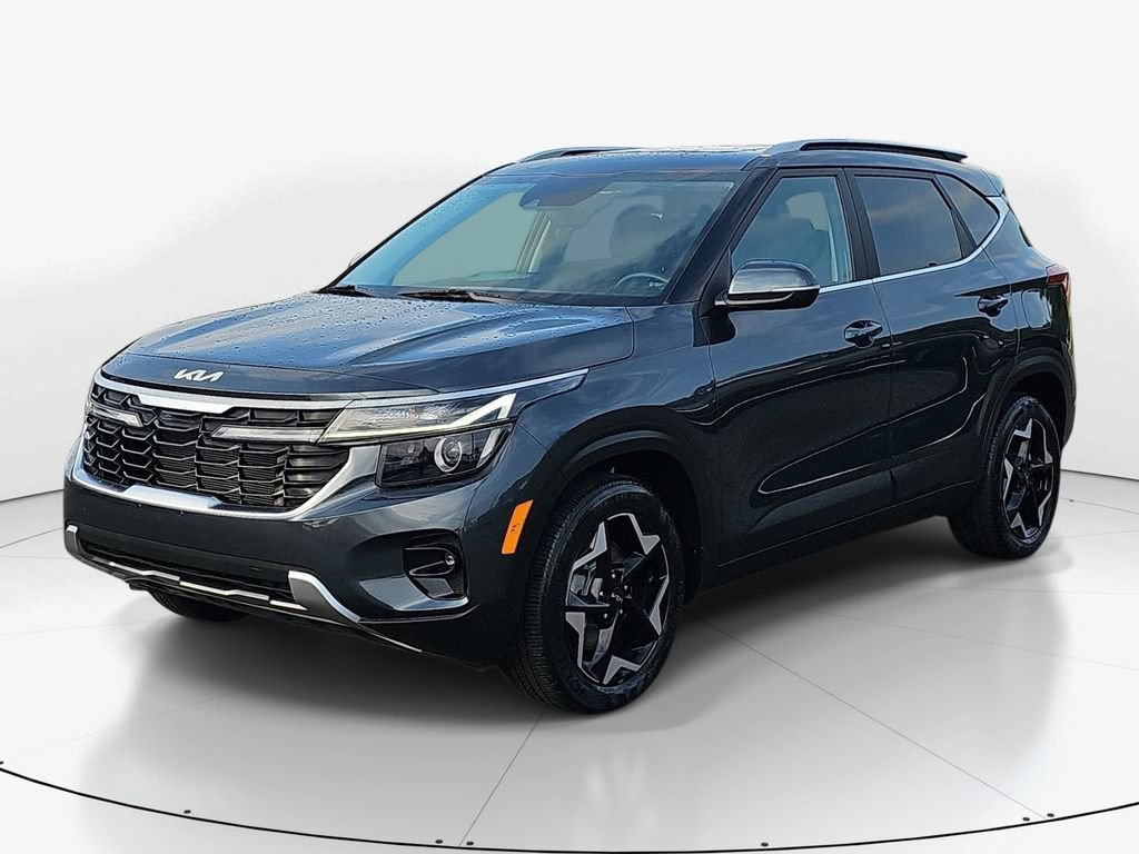 Used 2024 Kia Seltos EX AWD/4WD image 11