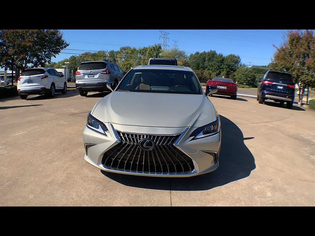 Certified 2025 Lexus ES 350 w/ Premium Package FWD image 3