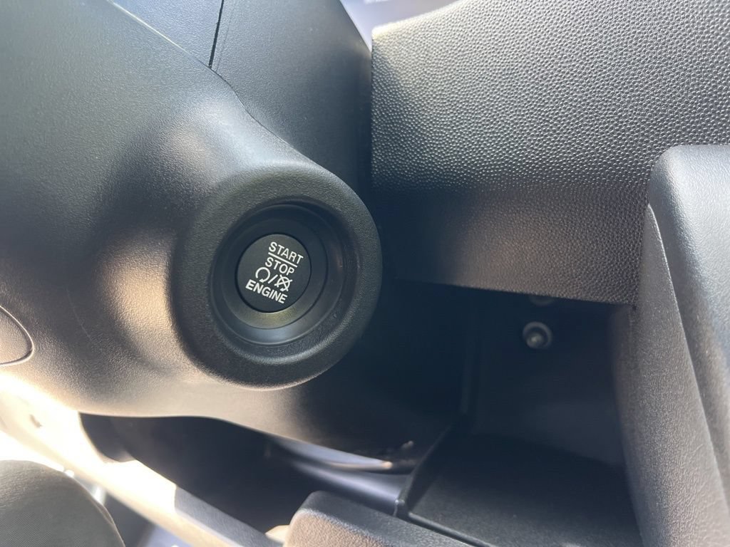 New 2025 RAM ProMaster 3500 FWD image 21