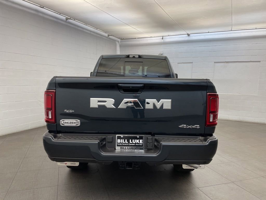 New 2026 RAM 2500 Limited AWD/4WD image 4