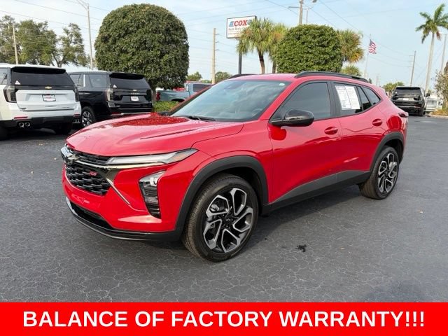 Certified 2026 Chevrolet Trax RS w/ Driver Confidence Package FWD image 3