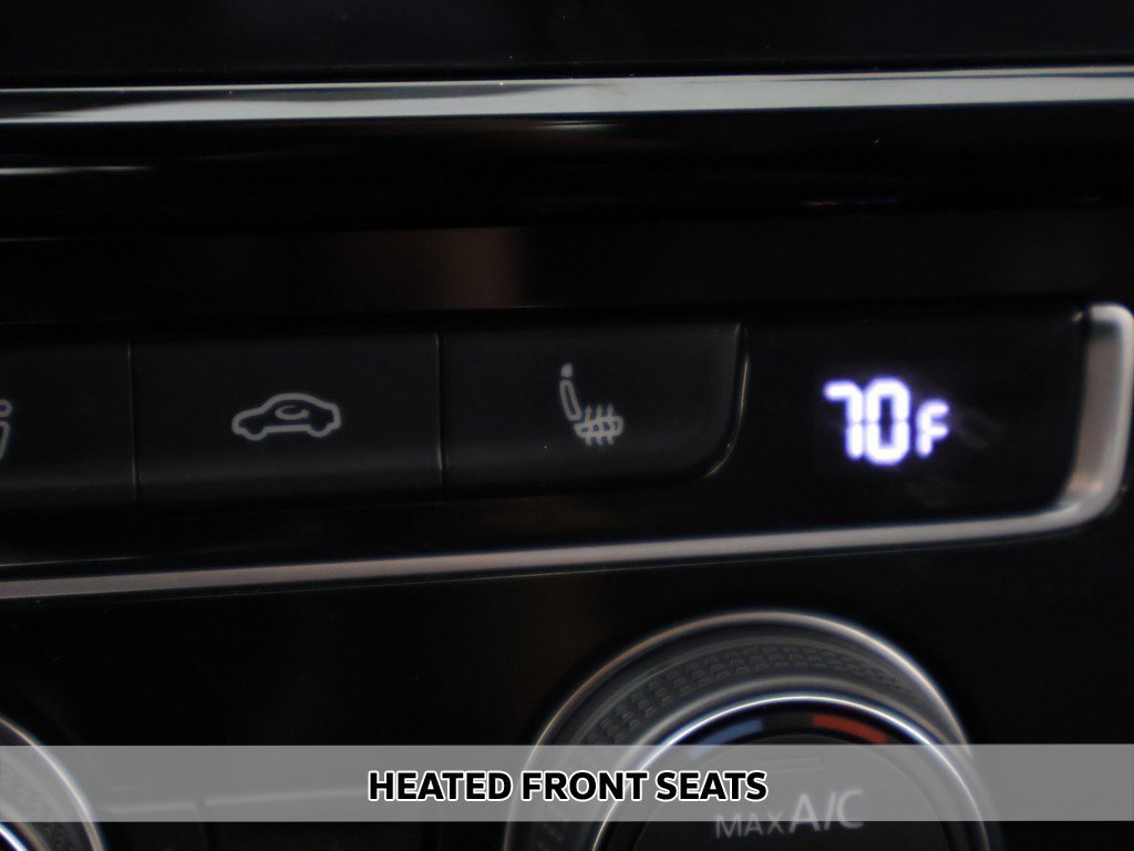 Used 2018 Volkswagen Golf R 4-Door image 7