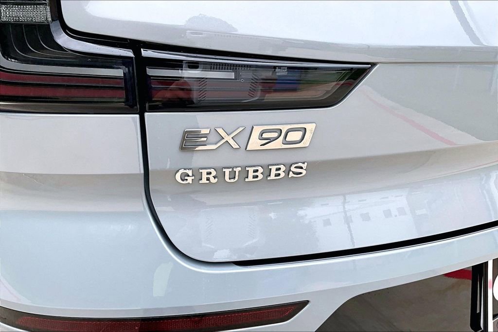 New 2026 Volvo EX90 Plus RWD image 44