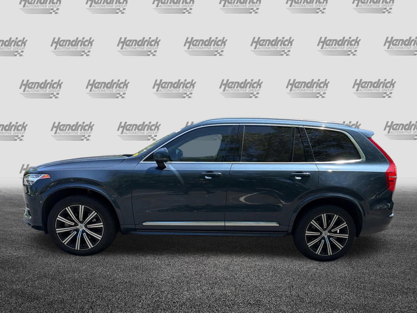 Used 2023 Volvo XC90 B6 Plus image 10