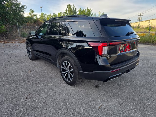 Used 2026 Ford Explorer ST-Line AWD/4WD image 6