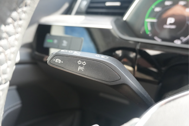 Used 2024 Audi Q8 e-tron Premium AWD/4WD image 43