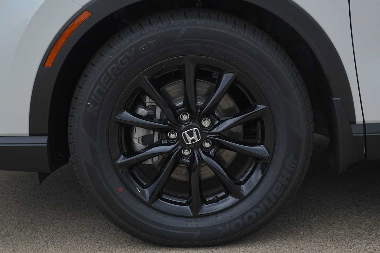 New 2027 Honda CR-V Sport image 7