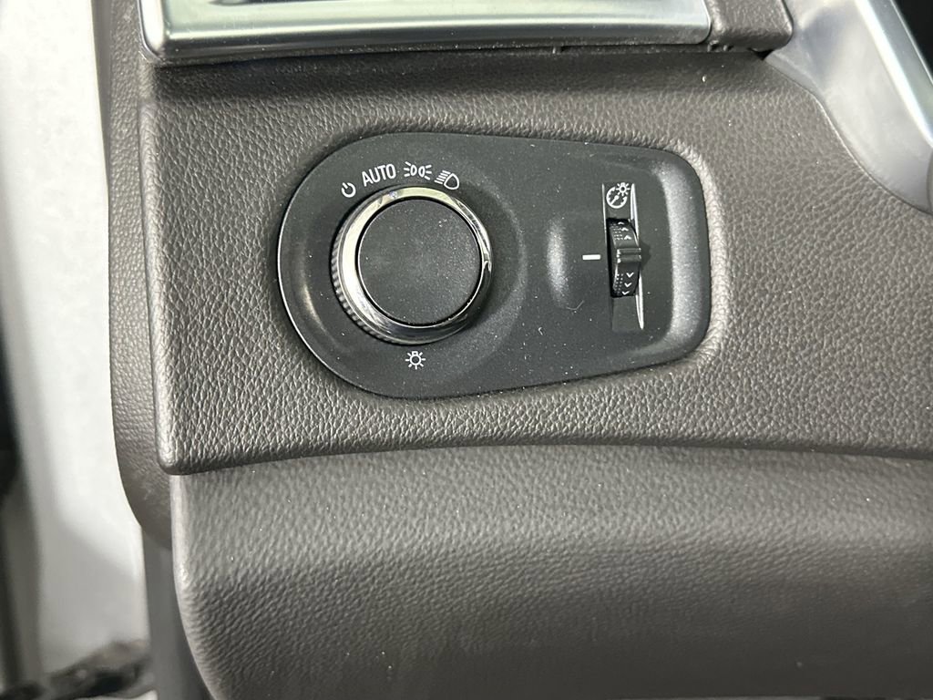 Used 2015 Cadillac SRX Luxury AWD/4WD image 20