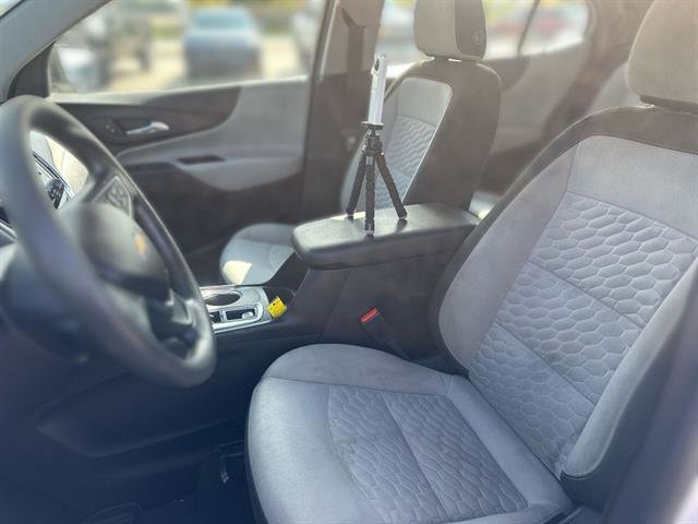 Certified 2018 Chevrolet Equinox LS image 36